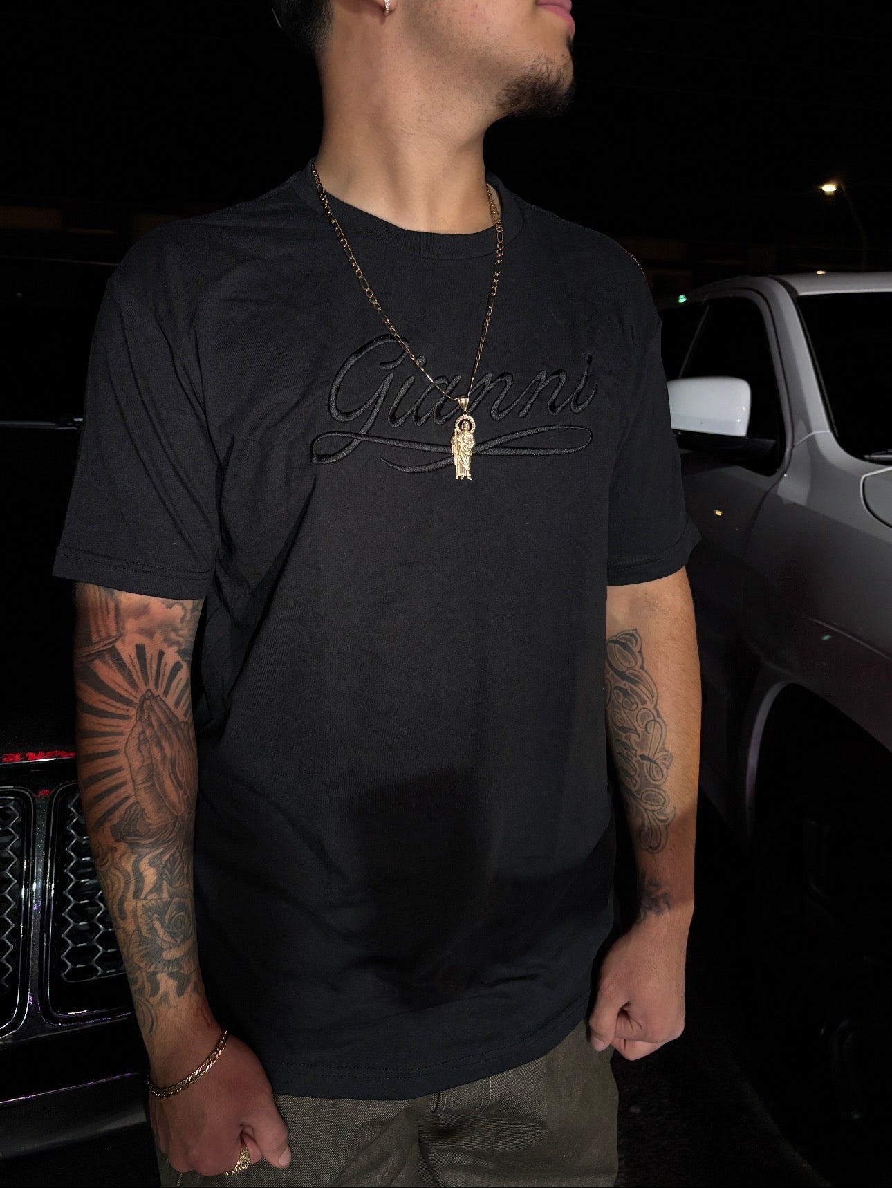 Mens all Black regular tee (no rhinestones)